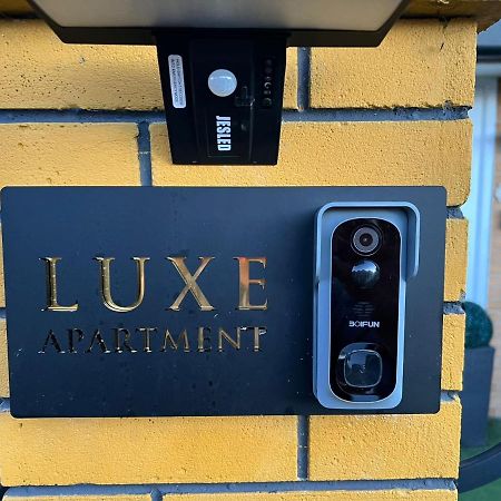 Apartment Luxe Free Wifi, Free Parking, Free Netflix Friern Barnet Bagian luar foto