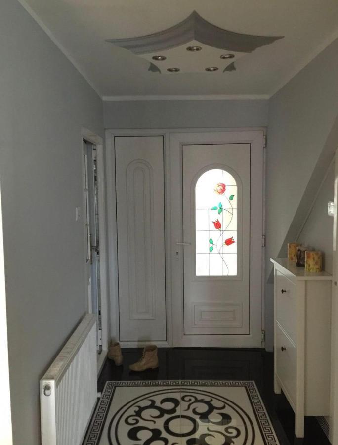 Apartment Luxe Free Wifi, Free Parking, Free Netflix Friern Barnet Bagian luar foto