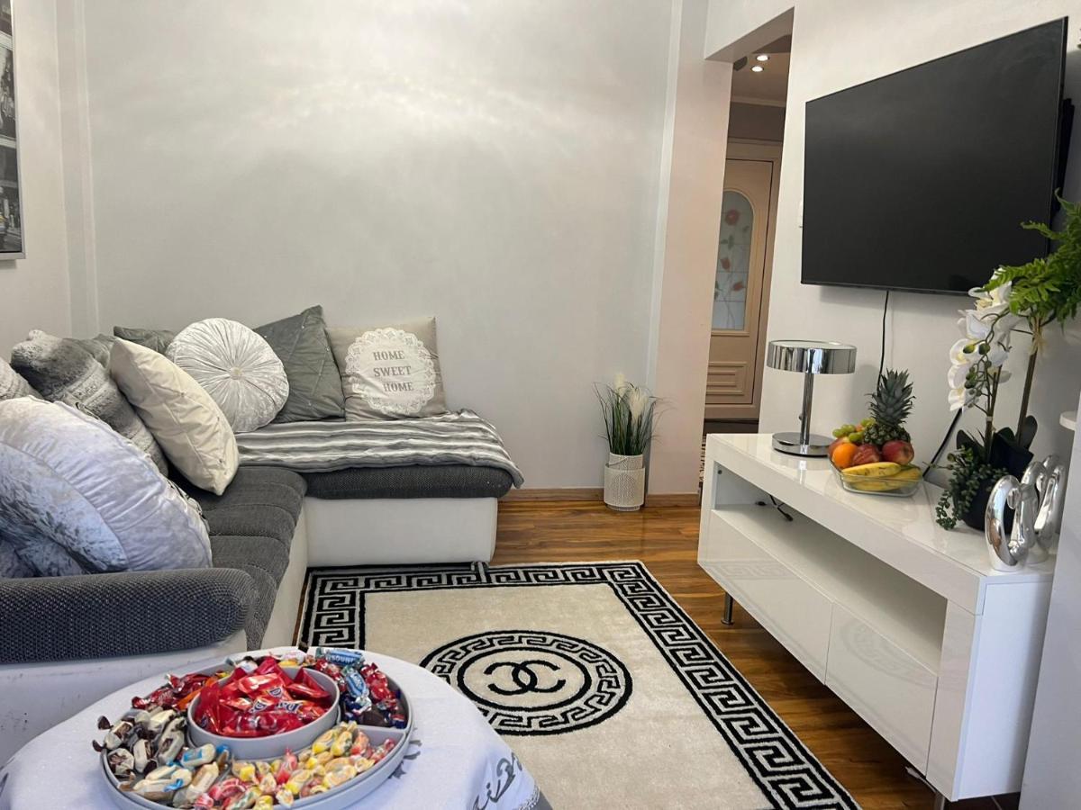 Apartment Luxe Free Wifi, Free Parking, Free Netflix Friern Barnet Bagian luar foto